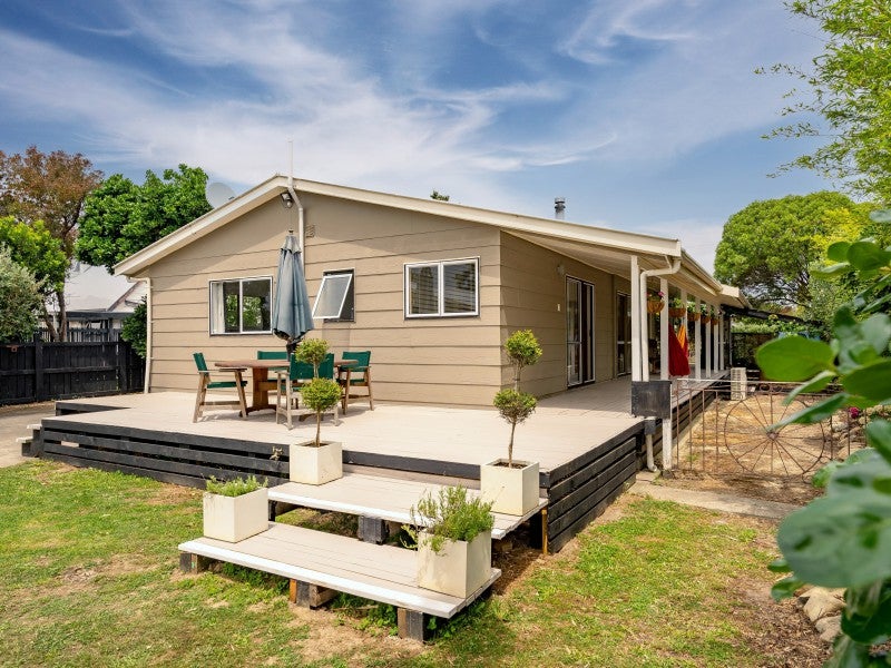 51 Cologne Street, Martinborough - Carousel 2