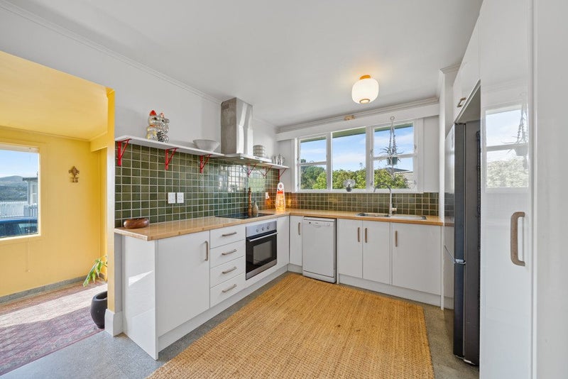 97 Matatiro Street, Titahi Bay, Porirua - Carousel 2