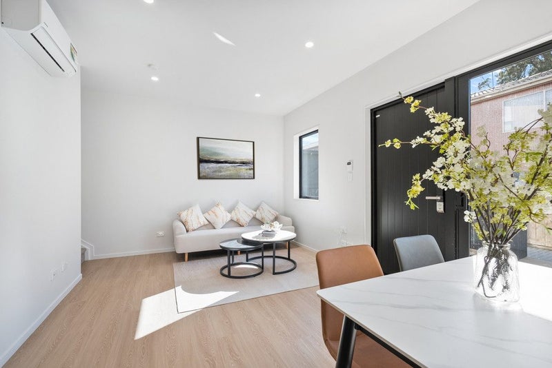 11/20 Seabrook Avenue, New Lynn, Auckland - Carousel 1