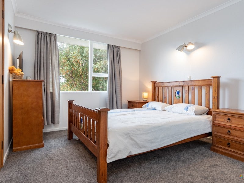 14/14 Miro Street, Eastbourne, Lower Hutt - Carousel 2