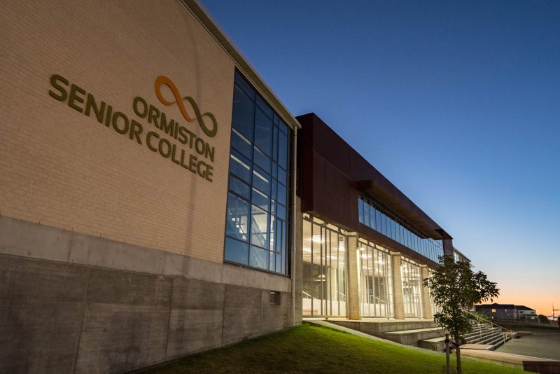 42 Cloonlyon Drive, Flat Bush, Auckland - Carousel 14