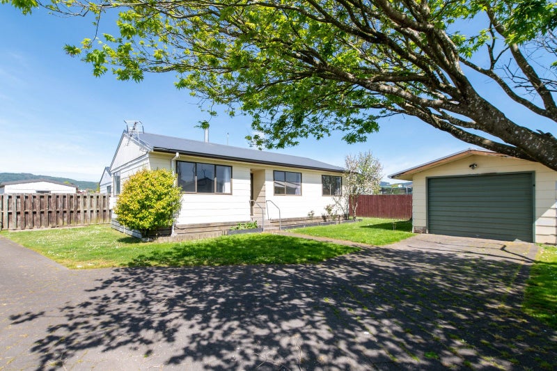 50B Pohutukawa Drive, Owhata, Rotorua - Carousel 1