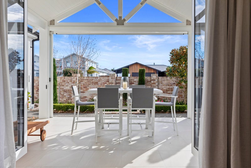 5 Mollisia Lane, Papamoa Beach, Papamoa - Carousel 1