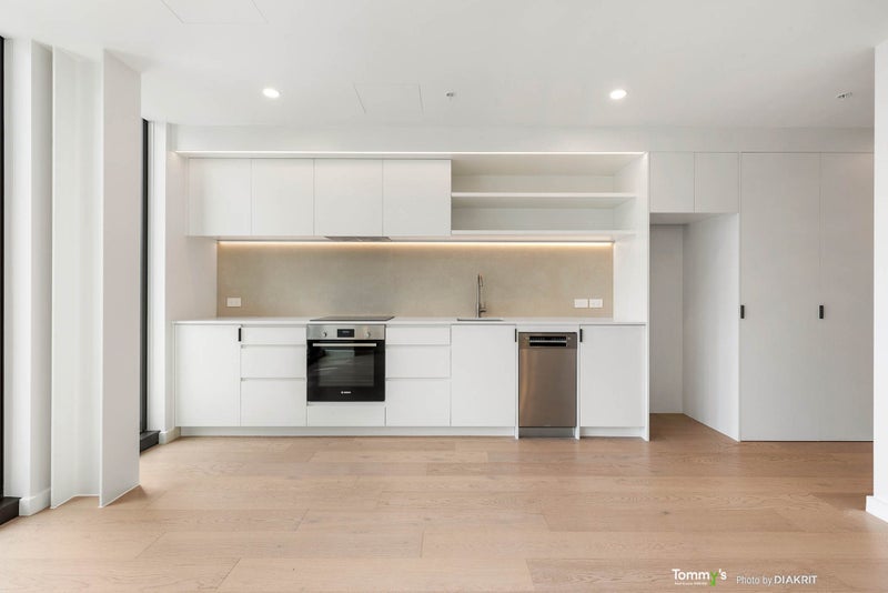 813/10A Alpha Street, TE ARO, WELLINGTON - Carousel 2