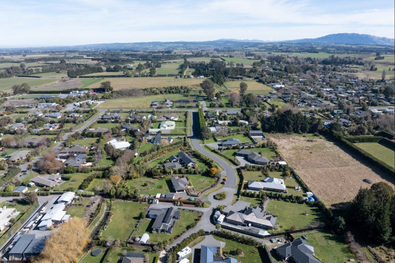 4/15 Thornton Close, Leithfield, Amberley - Carousel 29