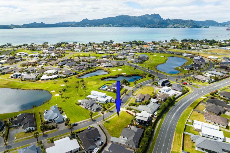 106 Barbados Way, One Tree Point - Carousel 2