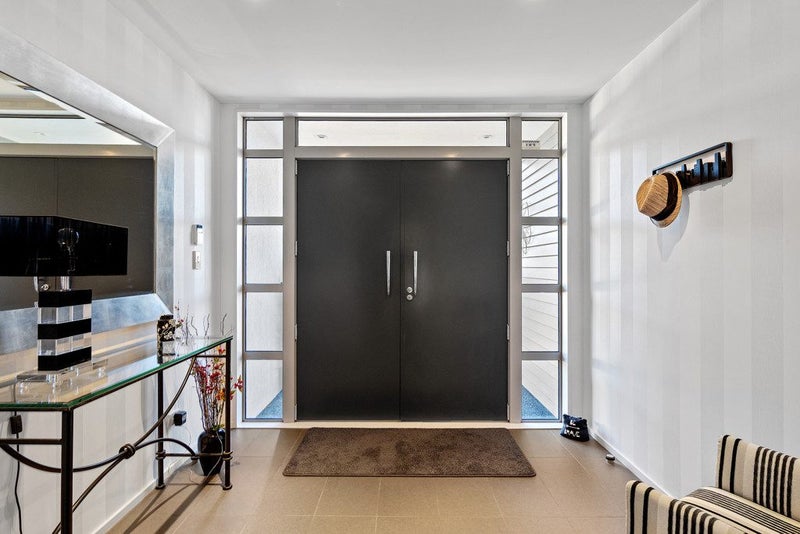 241 Mount Pleasant Road, Mount Pleasant, Christchurch - Carousel 2