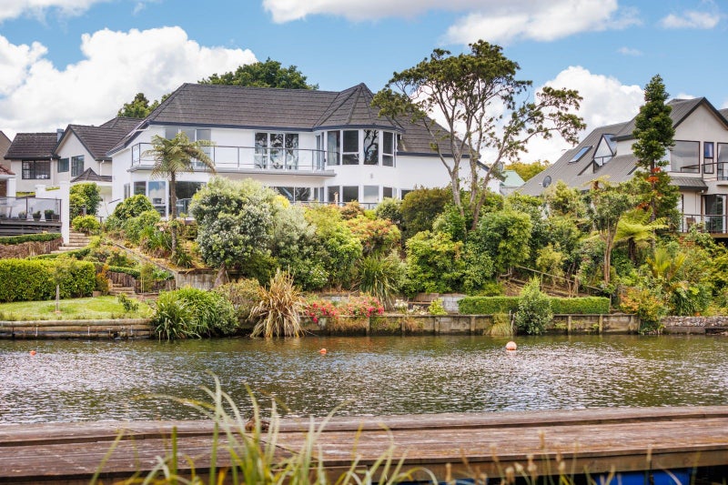 13 Ihaka Street, Nūhaka - Carousel 21