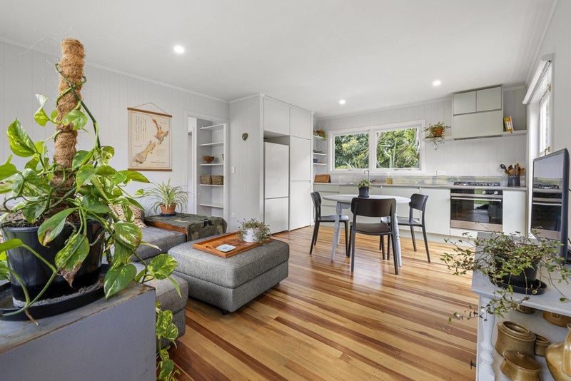 35 Uenuku Avenue, Raglan, Raglan - Carousel 2