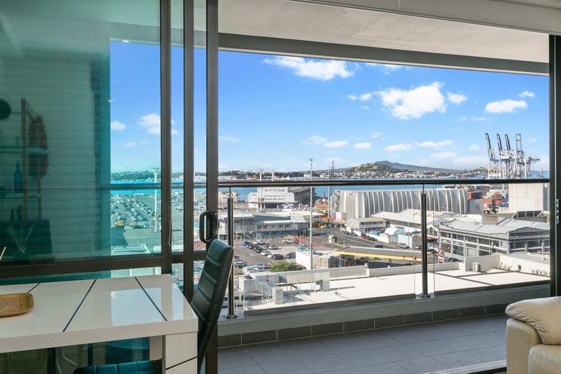 1008/18 Beach Road, Auckland Central, Auckland - Carousel 2