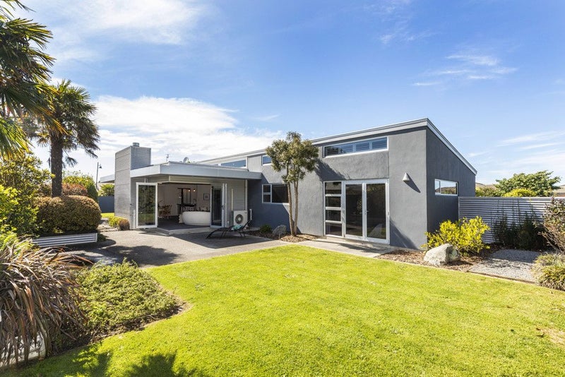 4 Bernadette Street, Aidanfield, Christchurch - Carousel 1