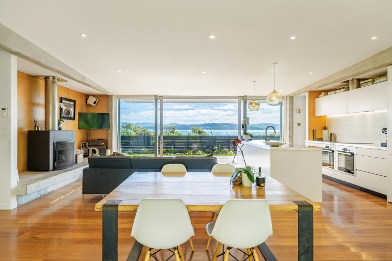 505 Muritai Road, Eastbourne, Lower Hutt - Carousel 2