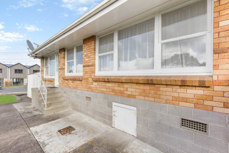 1/27 Malone Road, Mount Wellington, Auckland - Carousel 2
