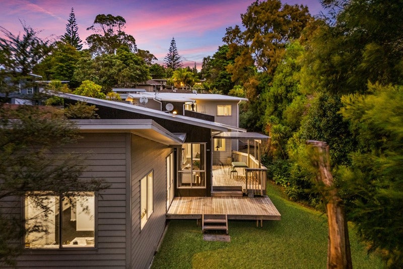 103G Glengarry Road, Glen Eden, Auckland - Carousel 1