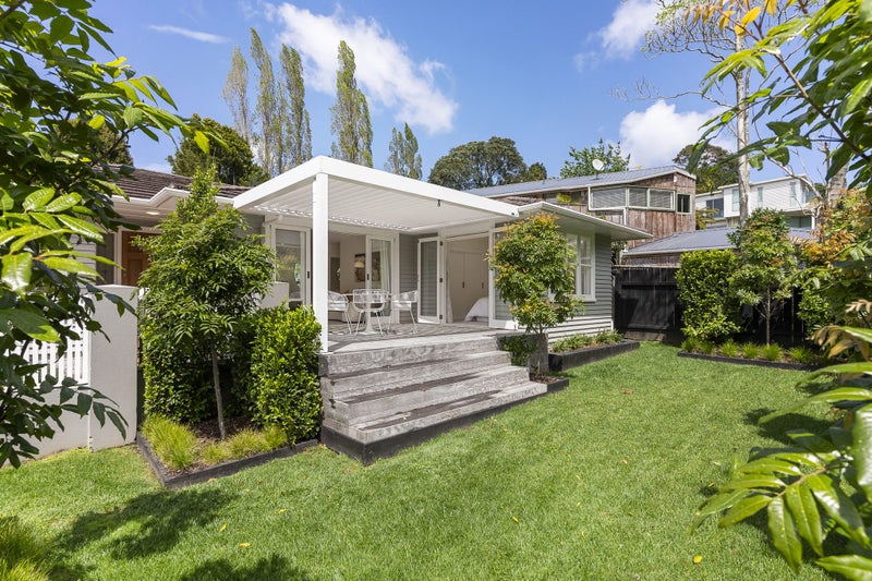 1/43 Southern Cross Road, Kohimarama, Auckland - Carousel 2