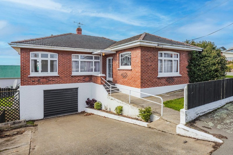 36 Avon Street, South Hill, Oamaru - Carousel 1