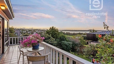 30B Takitimu Street, Orakei, Auckland - Carousel 1