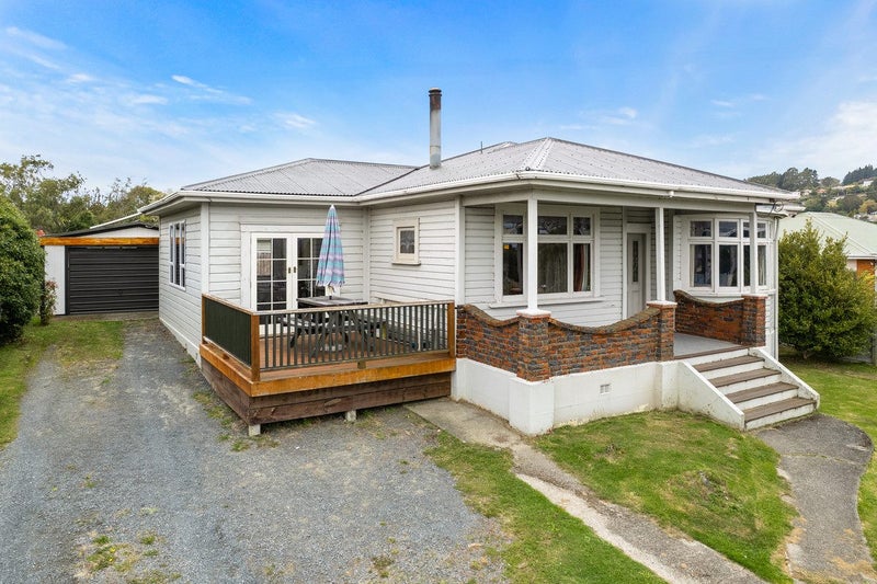 25 Abbotsford Road, Green Island, Dunedin - Carousel 1
