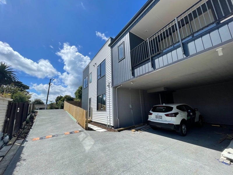 3/13 Blockhouse Bay Road, Avondale, Auckland - Carousel 11