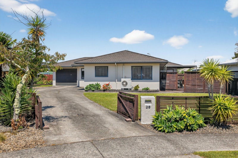 28 Lisa Place, Brookfield, Tauranga - Carousel 1