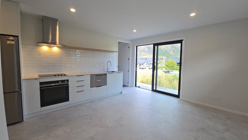 25 Grain Close, Jacks Point, Queenstown - Carousel 2