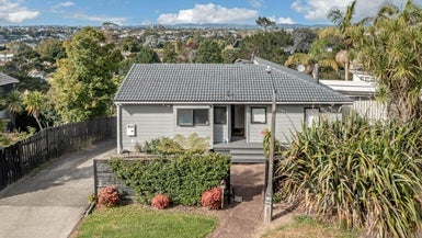 86 Anich Road, Massey, Auckland - Carousel 1