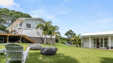 50 Karaka Road, Beachlands, Auckland - Carousel 1