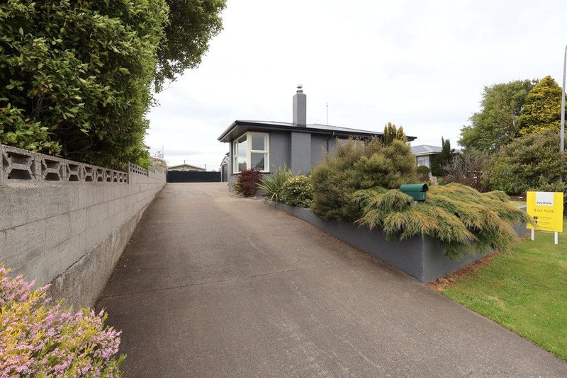 1 Roseburn Place, Hargest, Invercargill - Carousel 25