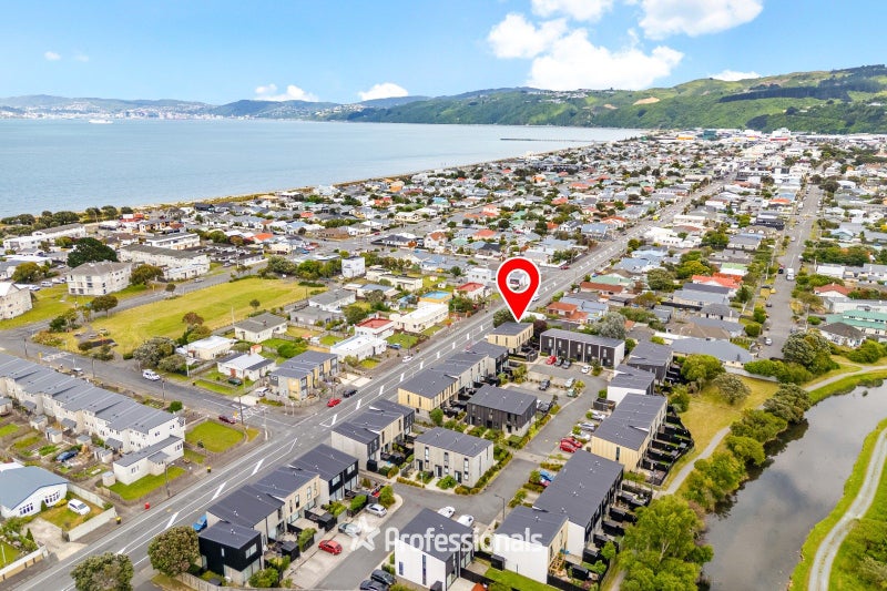 429A Jackson Street, Petone, Lower Hutt - Carousel 16