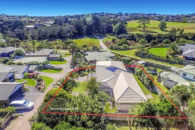 41 Unsworth Drive, Unsworth Heights, Auckland - Carousel 1