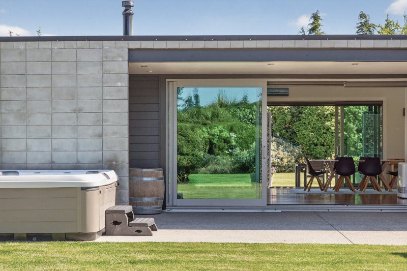 28 Sam John Place, Lake Hāwea - Carousel 2