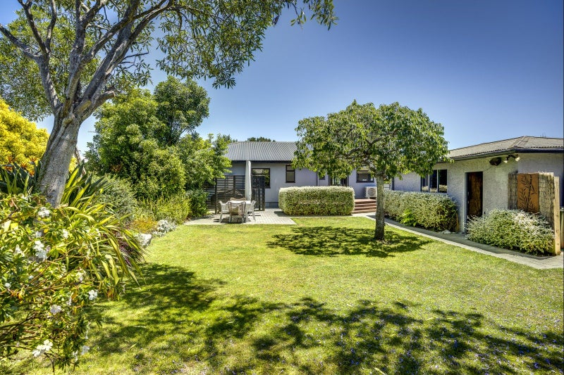32 Menin Road, Onekawa, Napier - Carousel 1