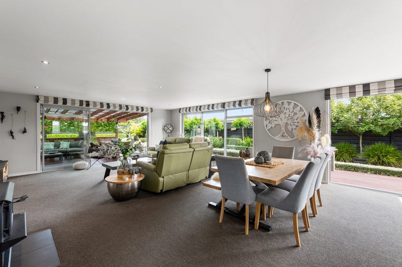 26 River Terrace, Renwick - Carousel 1