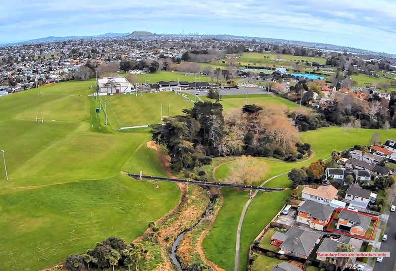49 De Quincey Terrace, Highland Park, Auckland - Carousel 12