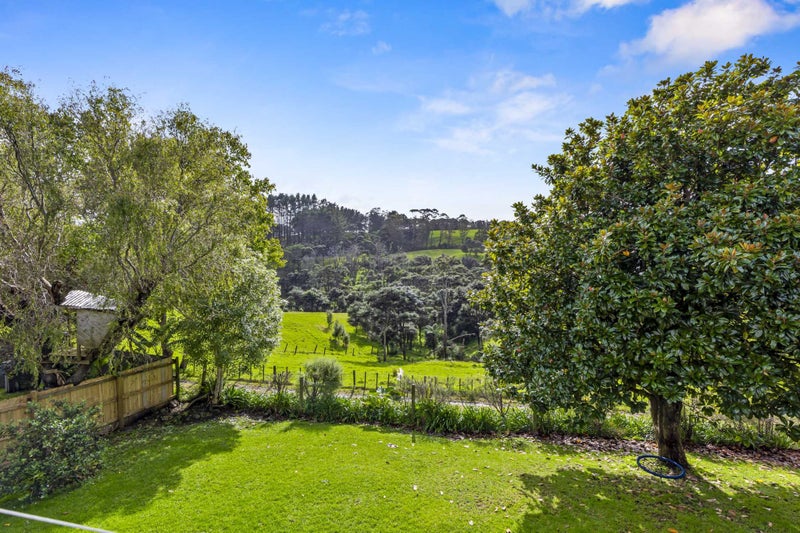 61 Mcentee Road, Waitakere, Auckland - Carousel 2