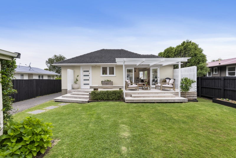 73 Mead Street, Avondale, Auckland - Carousel 1