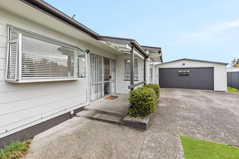 6 Ajax Place, Highbury, Palmerston North - Carousel 2