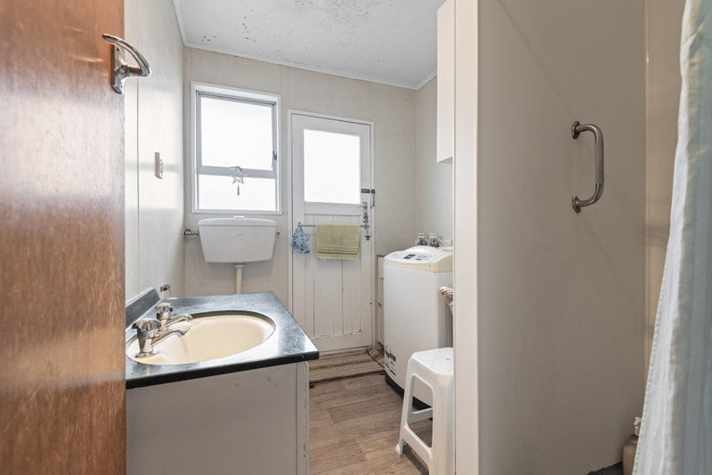 2/183 Featherston Street, Palmerston North, Palmerston North - Carousel 7