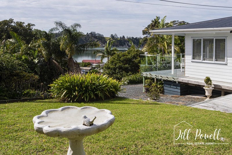2 Cliff Street, Pahi, Paparoa - Carousel 1