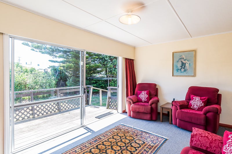 4 Taupiri Crescent, Titahi Bay, Porirua - Carousel 18