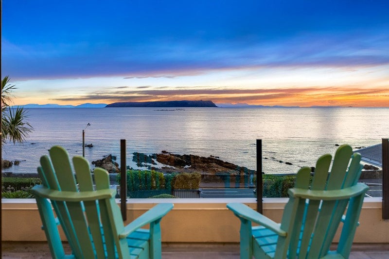 24 Sunset Parade, Plimmerton, Porirua - Carousel 1