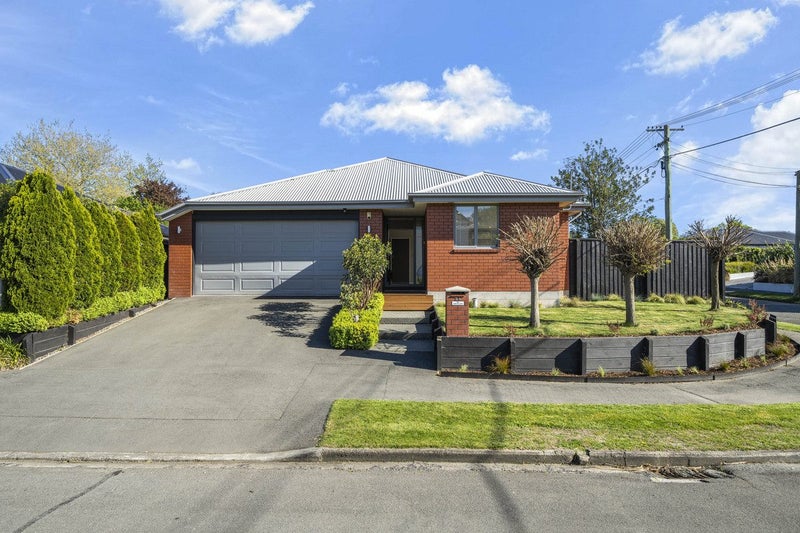 2A Gilbert Place, Sydenham, Christchurch - Carousel 1