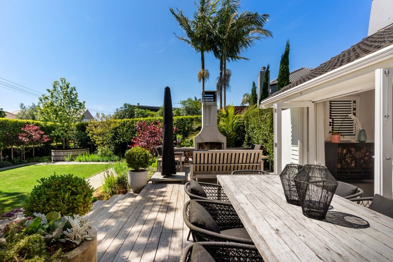 2 Crown Lane, Remuera, Auckland - Carousel 2