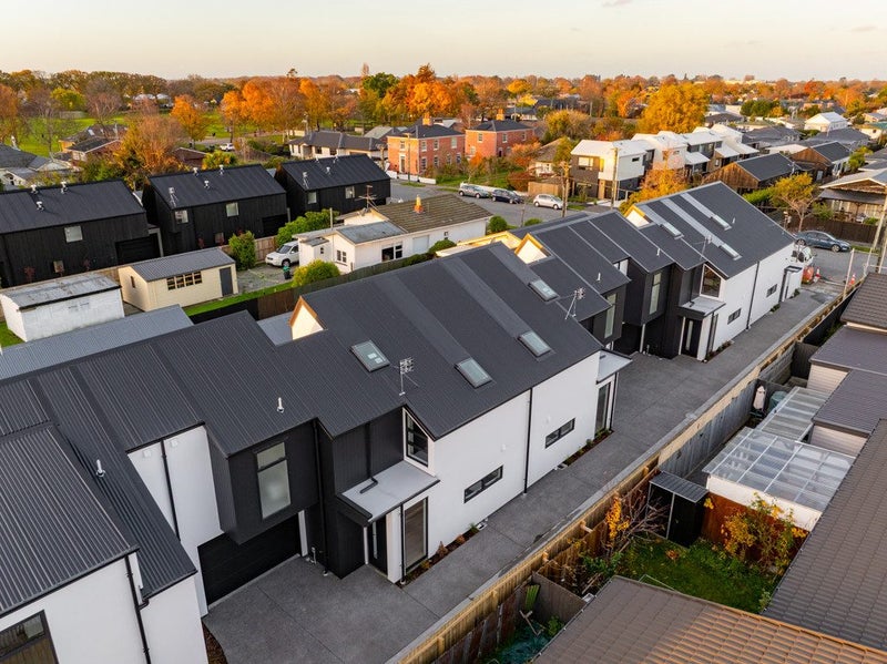 2/25 Allard Street, Edgeware, Christchurch - Carousel 10