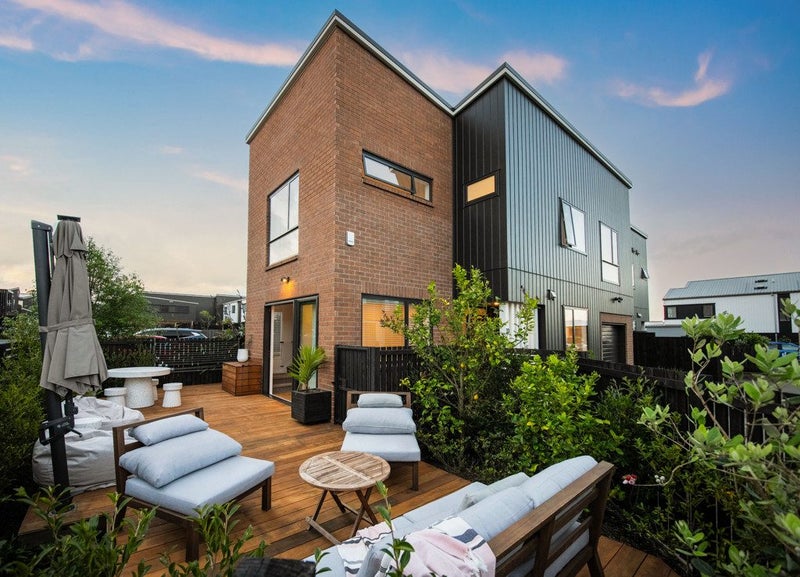 33 David Carnegie Road, Hobsonville, Auckland - Carousel 1