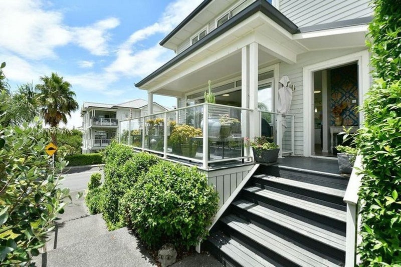 37 Landmark Terrace, Orewa, Orewa - Carousel 1