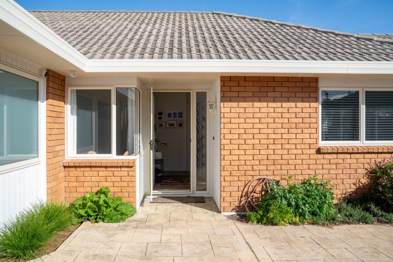 10A Leander Street, Mount Maunganui, Mount Maunganui - Carousel 2