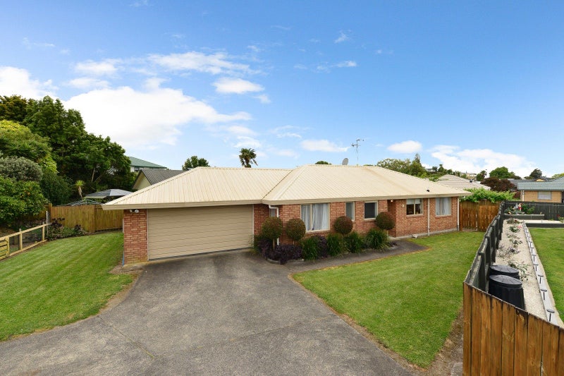 28 Antrim Place, Nawton, Hamilton - Carousel 1