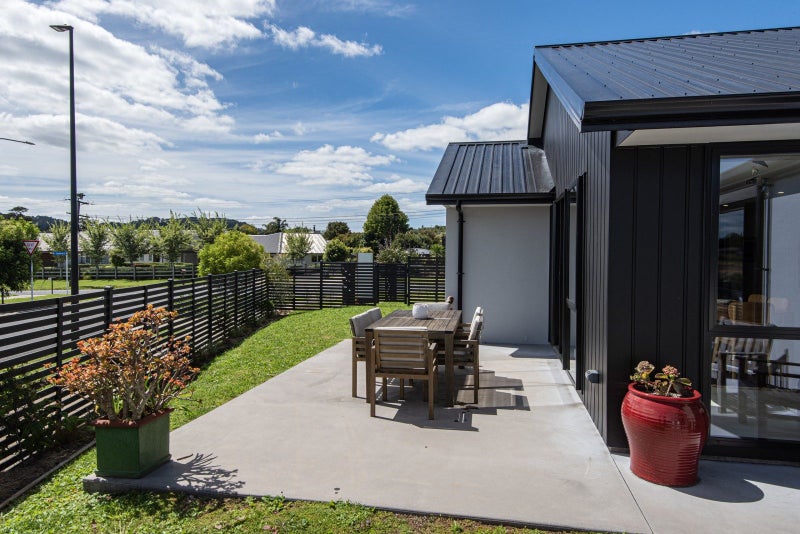 1 Glenbervie Drive, GLENBERVIE - Carousel 21