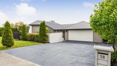 28 Cashmere Drive, Fitzherbert, Palmerston North - Carousel 1